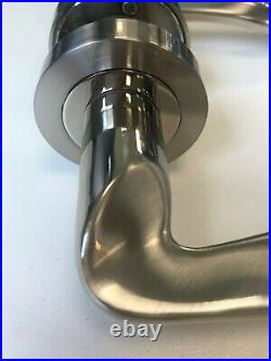 15x Dual finish interior lever handle on round rose with fixing and spindle