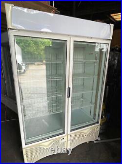 Caravell Commercial Double Glass Door 1100 Litre Display Freezer- VERY GOOD