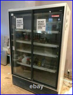 Caravell commercial double door fridge. Very good and working condition