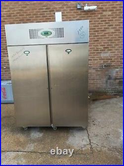 Commercial foster upright double door fridge /chiller stainless steal +1/+4 used