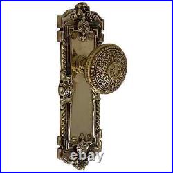 The Wells Passage Set in Polished Brass with Rice Door Knobs