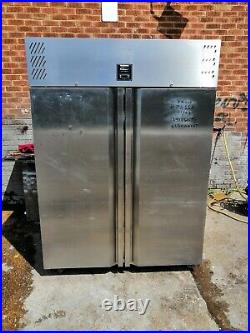 Upright double door fridge/chiller commercial very good WILLIAMS # JS 158