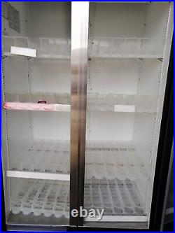 Upright double glass door fridge chiller +1/+4 commercial TRUE # J 183