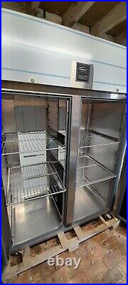 Williams Greenlogic double door commercial catering fridge